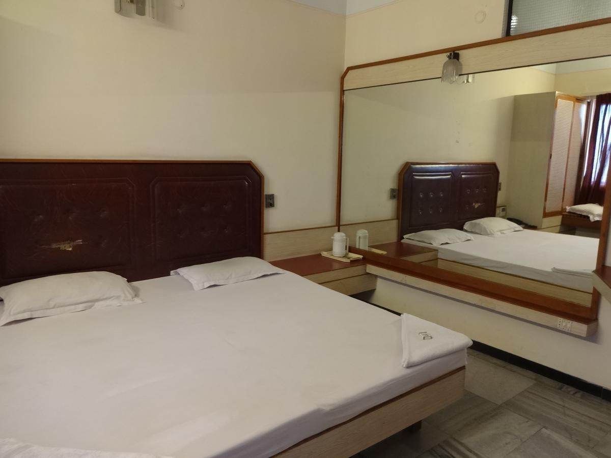 Hotel Padmam Madurai Dış mekan fotoğraf