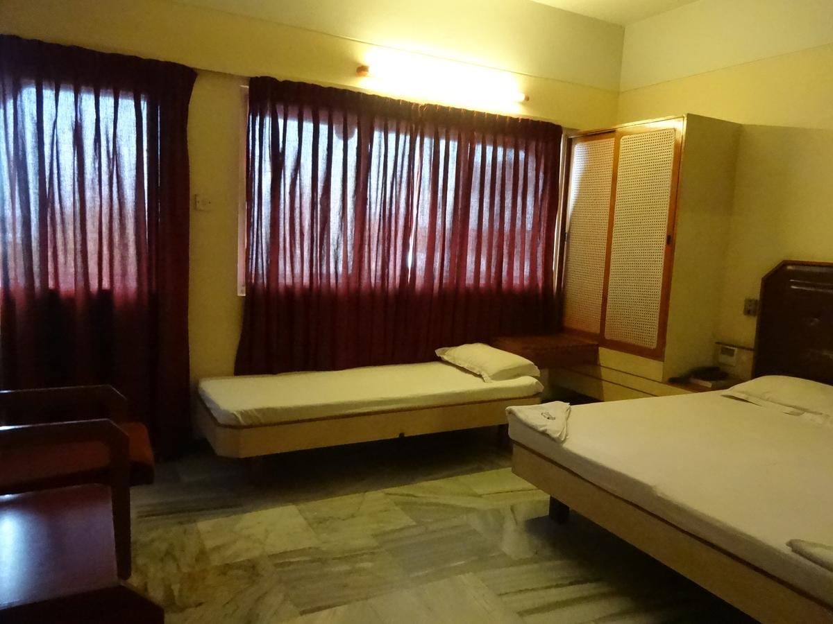 Hotel Padmam Madurai Dış mekan fotoğraf