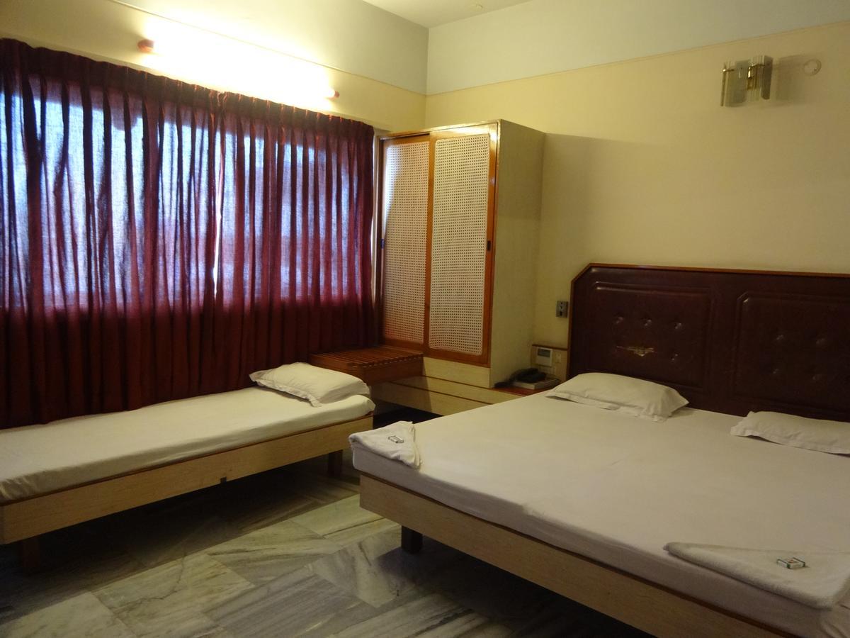 Hotel Padmam Madurai Dış mekan fotoğraf