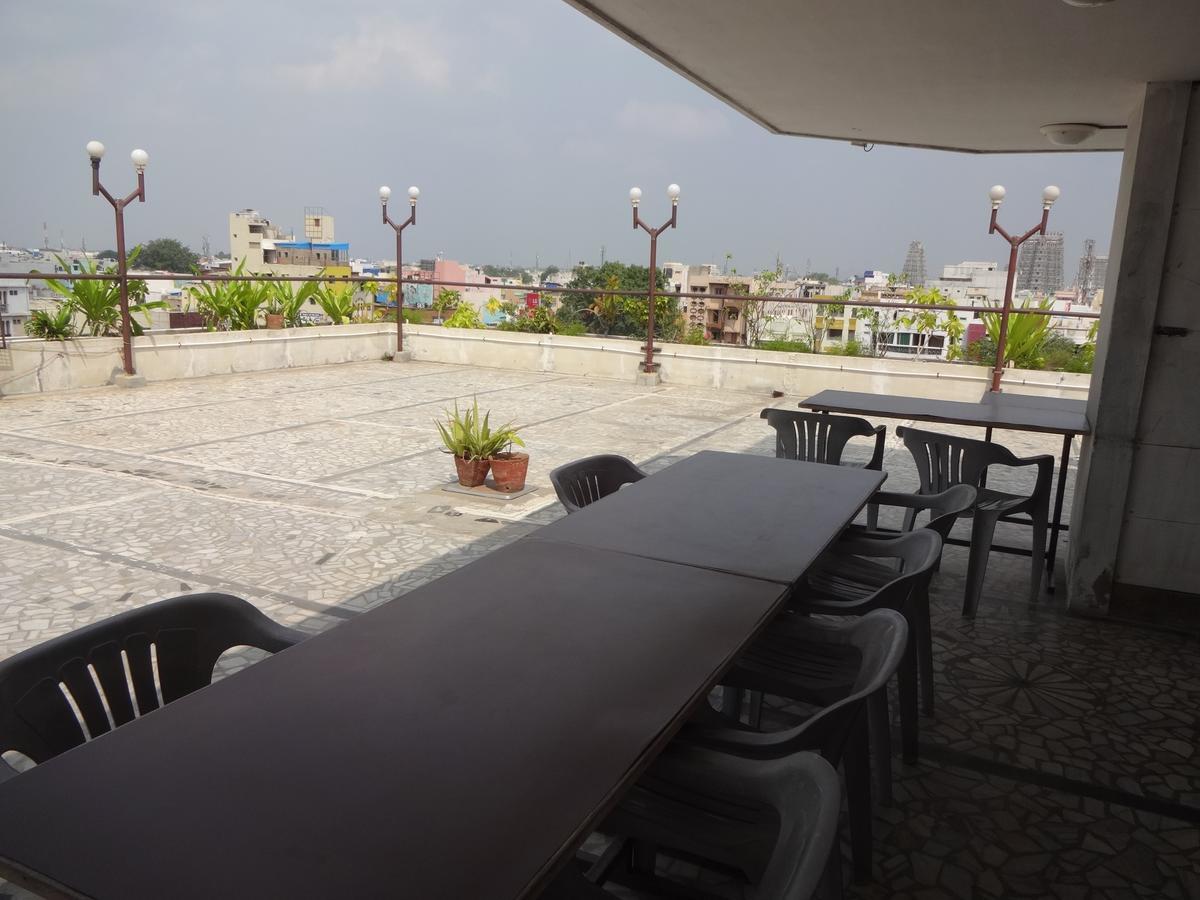 Hotel Padmam Madurai Dış mekan fotoğraf