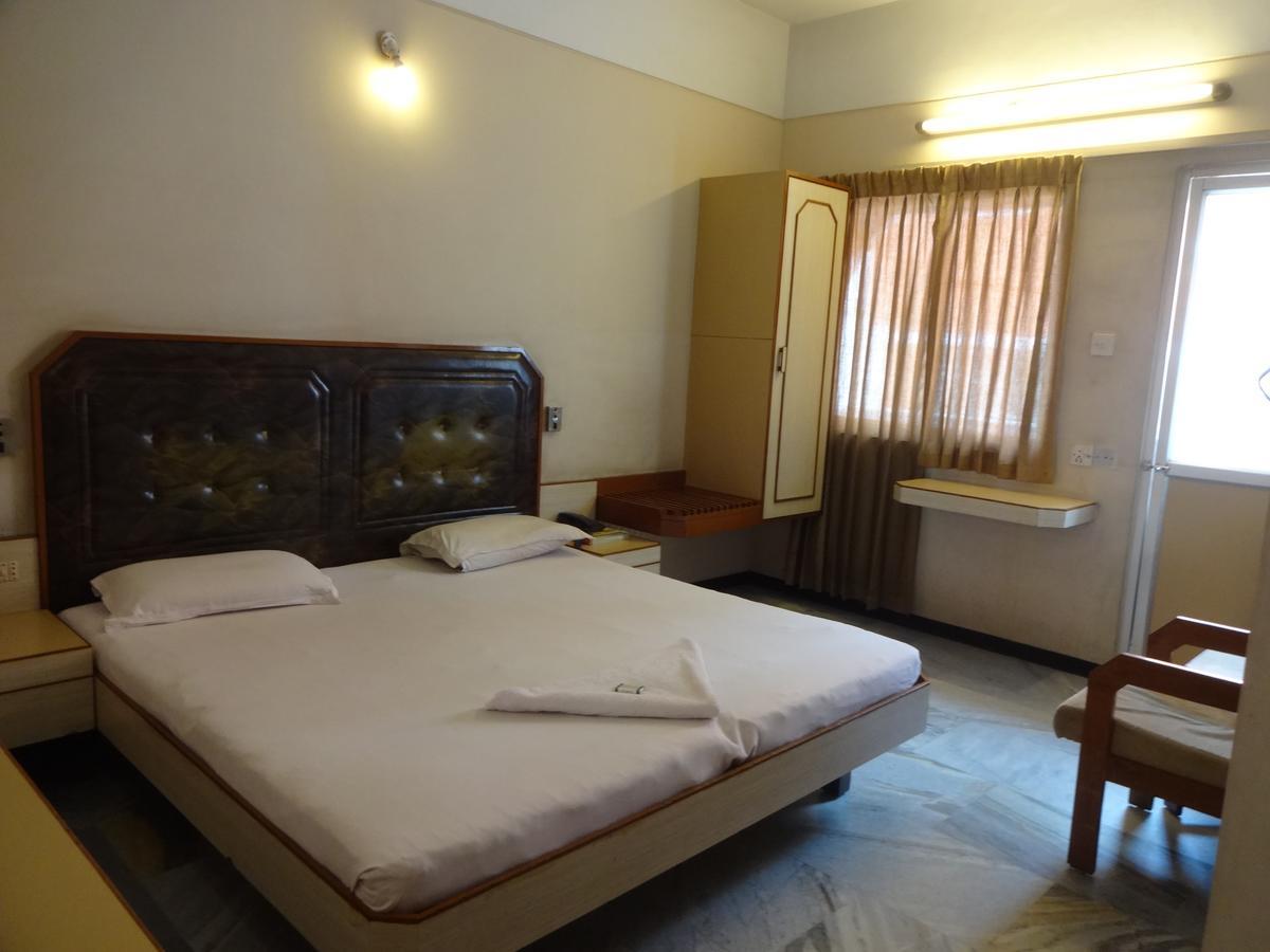 Hotel Padmam Madurai Dış mekan fotoğraf